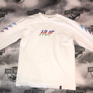 huf t shirt really cute